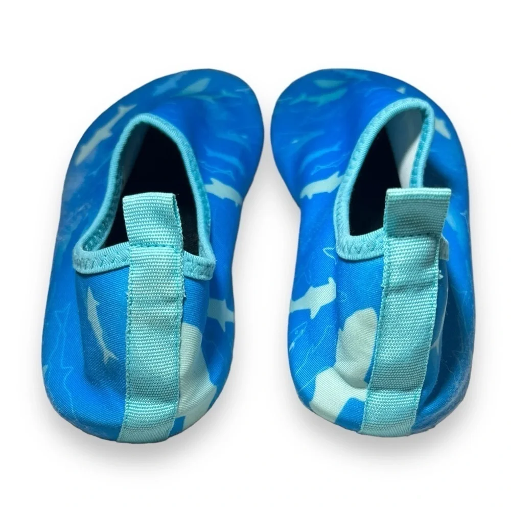 Kids Water Shoes Blue Dolphin Size 2.5-4 Big Kid
